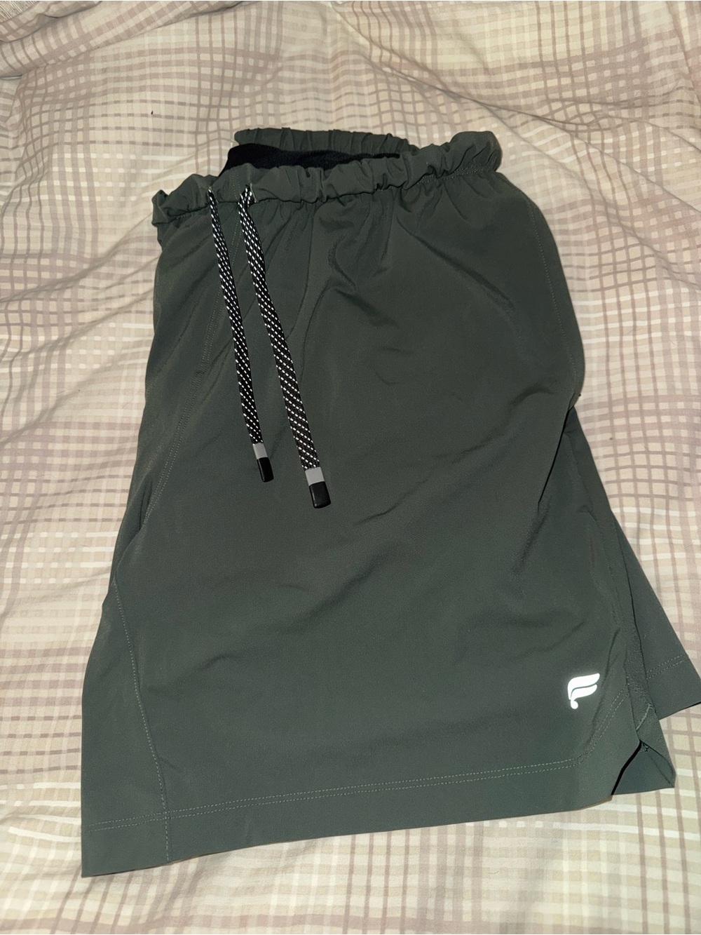 Mens athletic shorts
